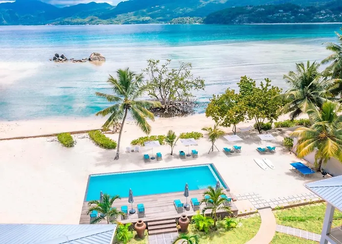 Pineapple Baie Lazare (Mahe)